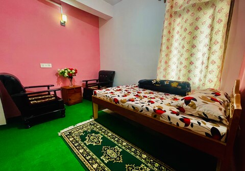 Mountain View Stay - Entire Apartment