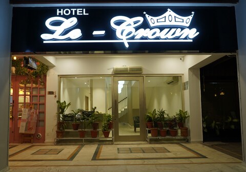 Hotel Le Crown