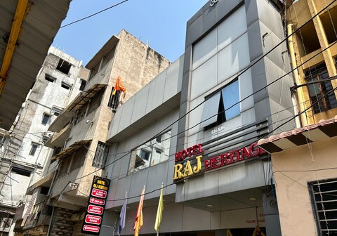 Hotel Raj Heritage