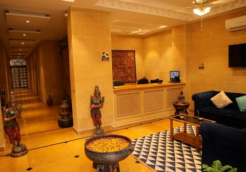 Hotel Chandrangan Excellency