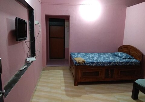 Saees Badami Cottage