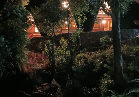 Hawk camping & cottages