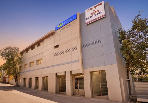 FabHotel Ram Krishna