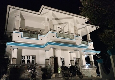 Forest Castle Homestay