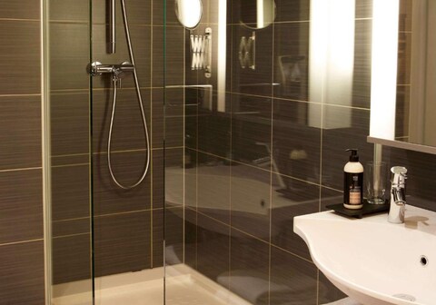 Mercure Sydney
