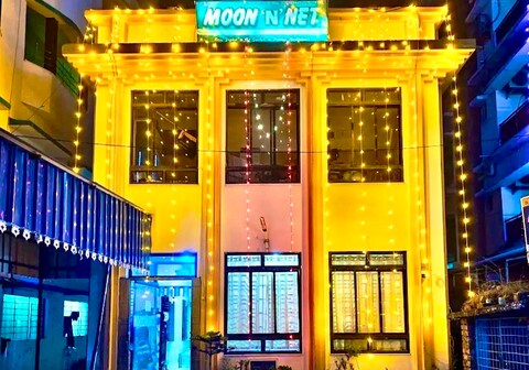 Hotel Moon N Net