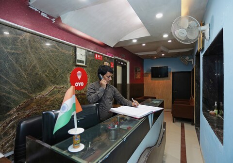 Hotel O City Lite Near Delhi Airport