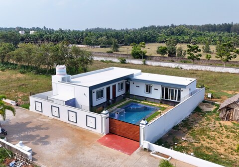 Oceans 6 Beach House