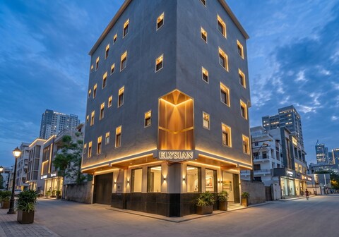 Hotel Elysian @ Delhi Airport