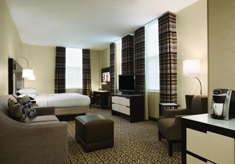 DoubleTree by Hilton Boston - Downtown