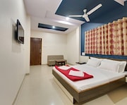 Hotel White House Lodge, Sangli Hotel White House Lodge, Sangli