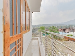 OYO Home 36838 Exotic Studio Stay Dehradun, Dehradun OYO Home 36838 Exotic Studio Stay Dehradun, Dehradun