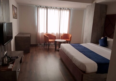 NAT GRAND REGENCY LUDHIANA