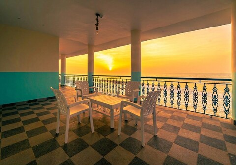 Lamel Cove Beach Resort