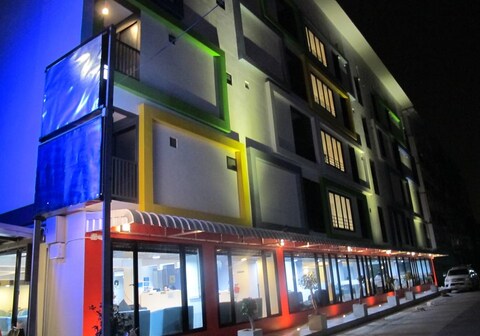 Sunny Residence Bangkok