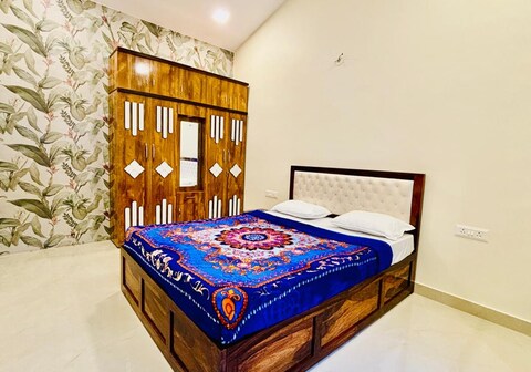 Moonland Villa, Lonavala