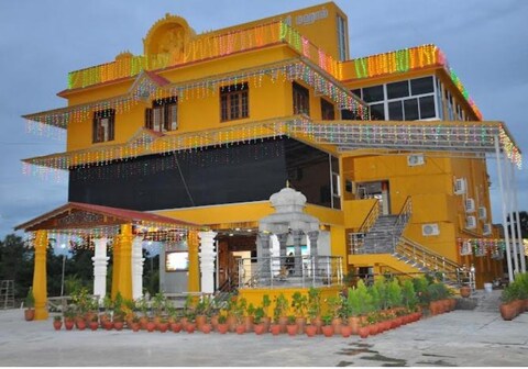 Jaithri Hotel and Event Center