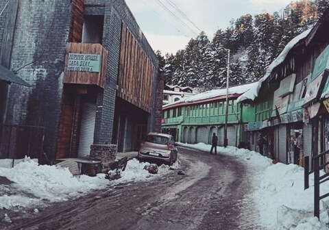 Zephyr House Casa Stay | Rooms & Caretaker