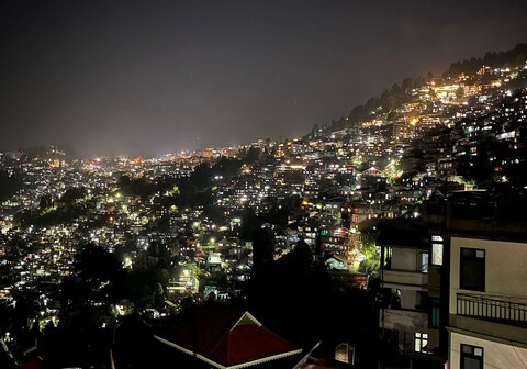 PRANAM HOMESTAY NEAR BURDWAN PALACE RAJBARI