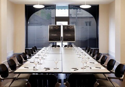 GOLDEN TULIP DESIGN TBILISI