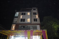 Hotel Sanraj Inn, Jaipur Hotel Sanraj Inn, Jaipur