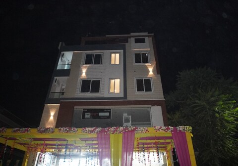 Hotel Sanraj Inn