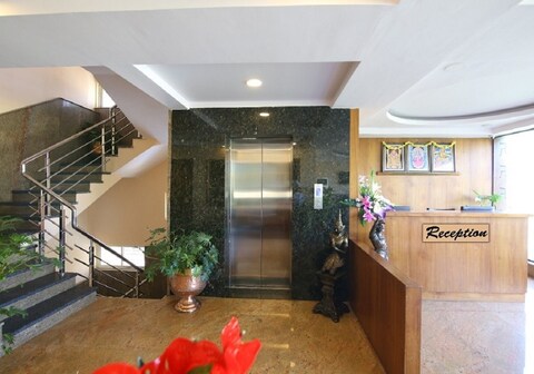 Hotel Crystal Orchid