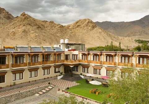 Hotel Zypher Ladakh