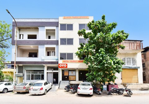 Super Hotel O Tourist Residency