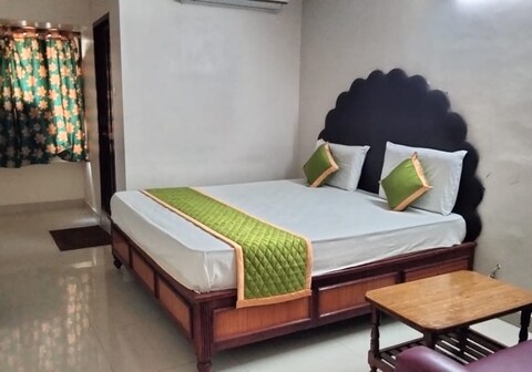 Hotel Sithara Lodge