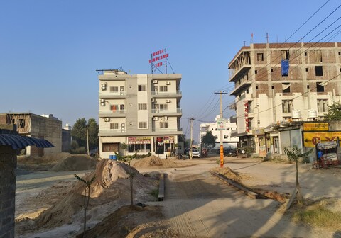 Hotel Glorious Inn ( 8 minutes walk from khatu shyamji Temple)