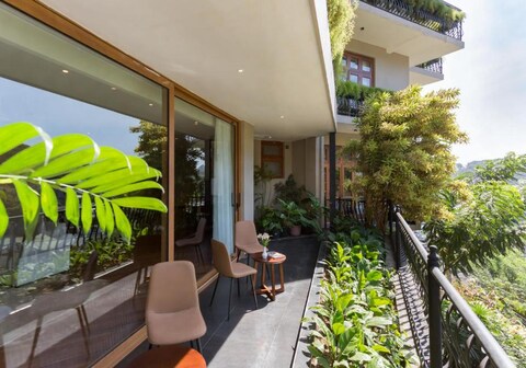 Serene Villa ' 38