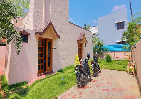 Le Grace Residency (Park Town)