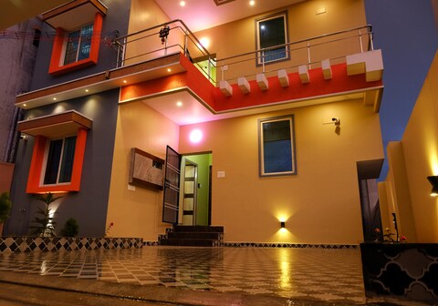 Sri Krishna Palace