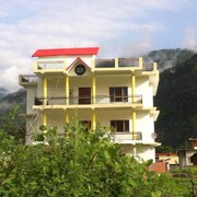Shivalayaa Yoga Shala, Uttarkashi Shivalayaa Yoga Shala, Uttarkashi