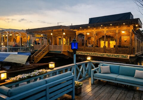 The Heritage Group of Houseboats