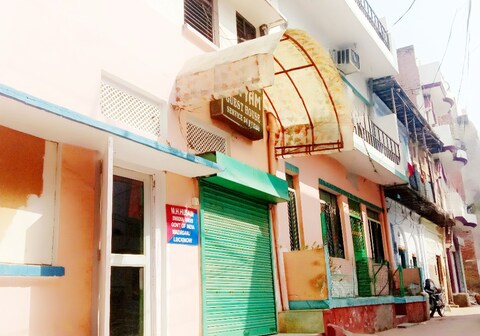 Satyam guest house