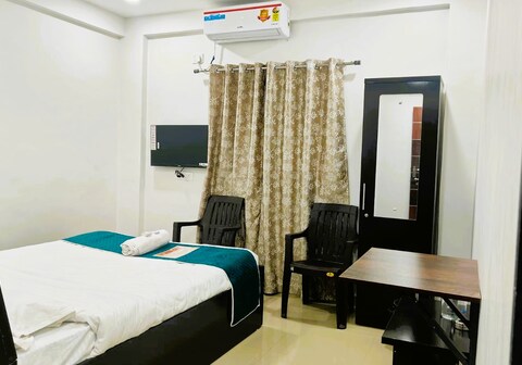 Spark Inn Hotel