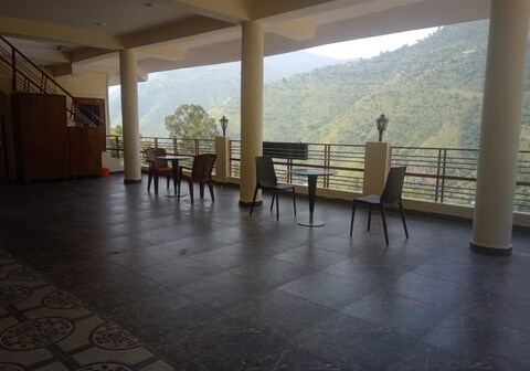 M&M Homestay Haripur Anni | Hill-view Rooms