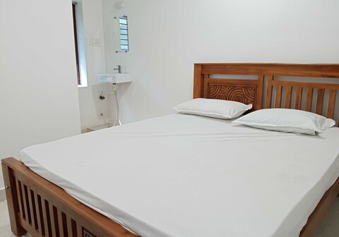 Hotel O CHITRA LODGE