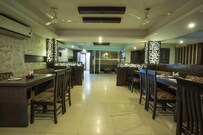 OYO 5738 Hotel Lords Inn, Indore OYO 5738 Hotel Lords Inn, Indore