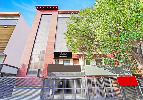 Super Collection O Tilak Nagar Near Pacific Mall