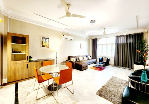 Serene Apartment 1 in GK-1 Luxury Apartment