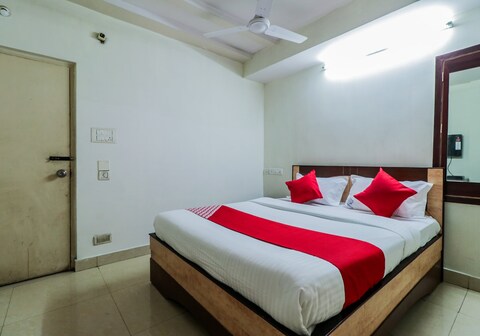 Super Hotel O Parnasala Princely