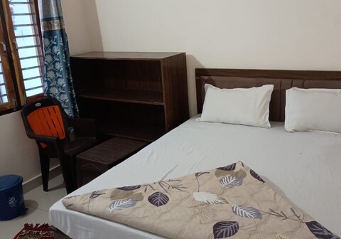 Hotel Shri Laxmi Narayan