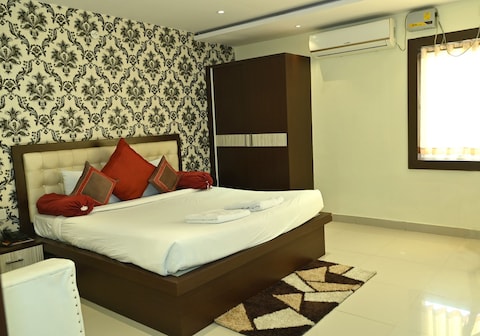 Hotel The Bliss