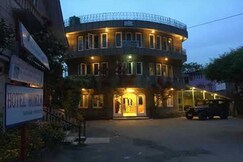 Hotel Humza, Srinagar Hotel Humza, Srinagar