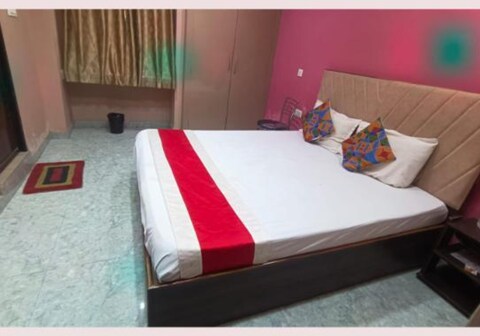 FabHotel The Buddha Residency