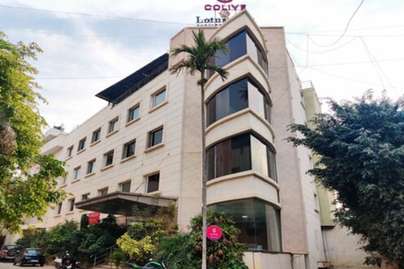 C Suites - Lotus Park