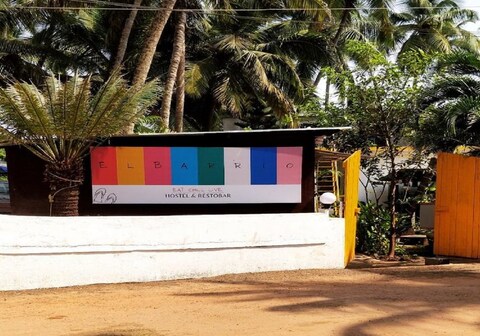 El Barrio Hostel | Rooms & Dorms